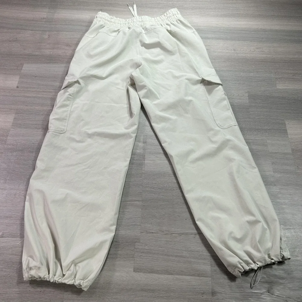 Under Armour Pants Mens Small White Woven Cargo Jogger Elastic Waist Pockets